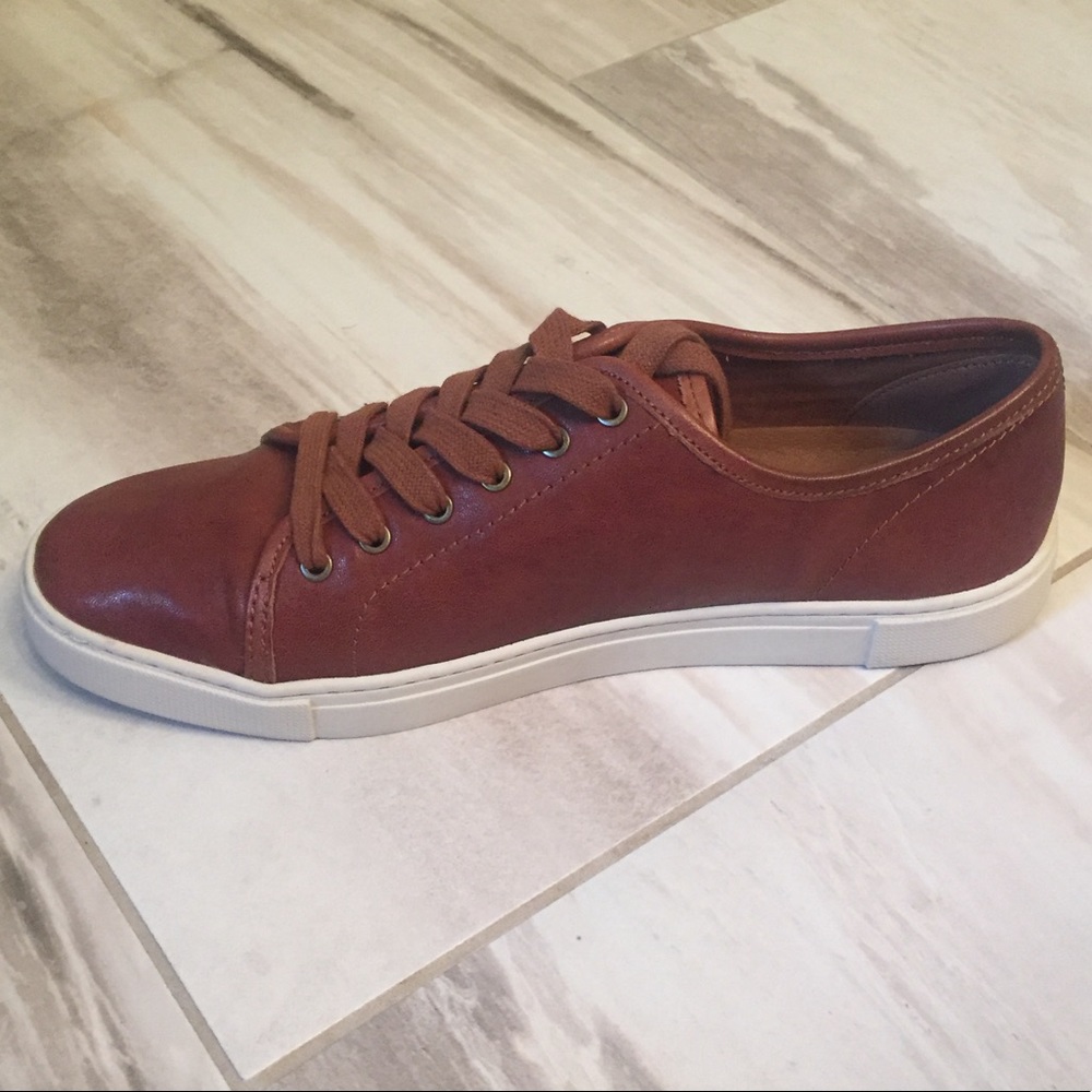 Frye Whiskey Nubuck Leather Low Lace Sneakers - Picture 6 of 8